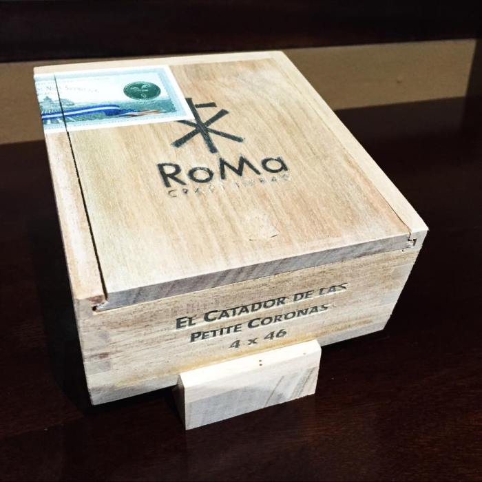 RoMa_Craft_Tobac_El_Catador_de_las_Petite_Coronas
