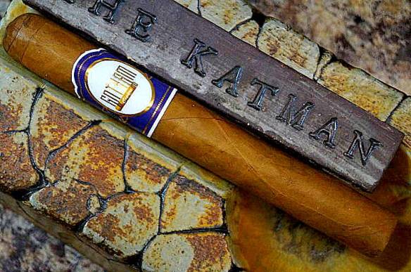 Gotham House Blend Connecticut | Cigar Reviews by the Katman
