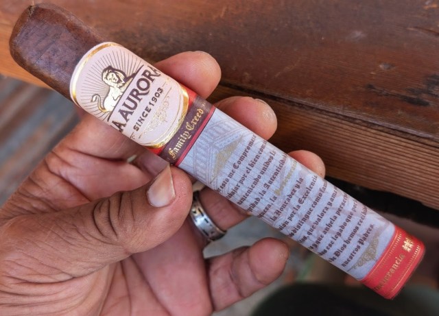 bajar tobacco La Aurora Family Creed Perseverancia ~ Guest Review by Unco B | Cigar  Reviews by the Katman